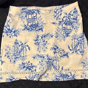 Crown & Ivy Blue and White Floral Skort